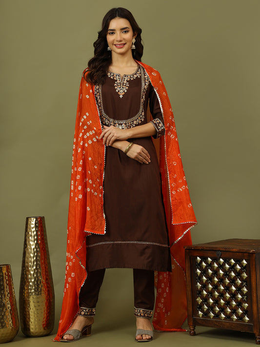 Women Floral Embroidered Kurta with Trousers & Dupatta