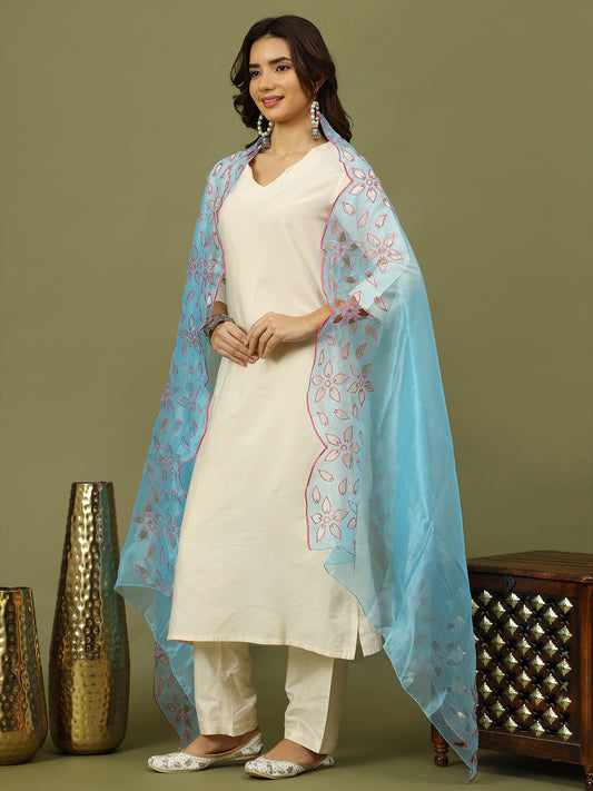Women Solid Kurta with Trousers & Turquoise Blue Color Dupatta