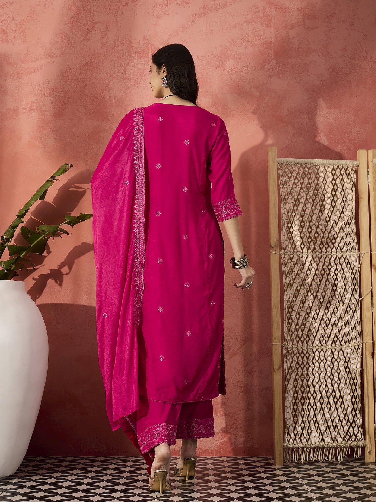 Women Pink Embroidered Straight Kurti Set with Silk Dupatta
