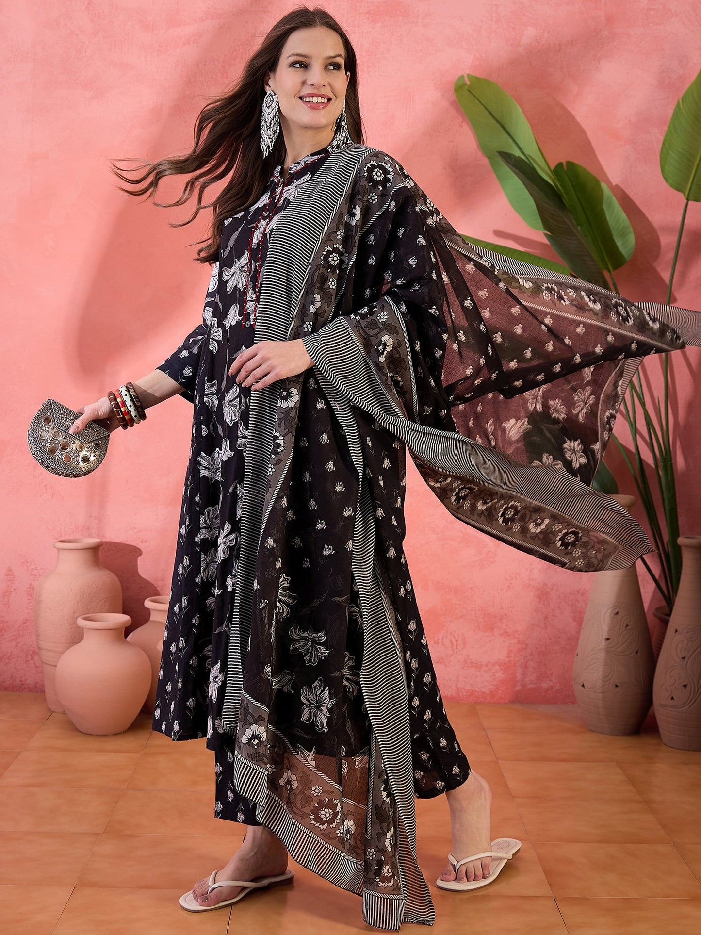 Women Black Printed Pure Cotton Kurta Trousers & Dupatta