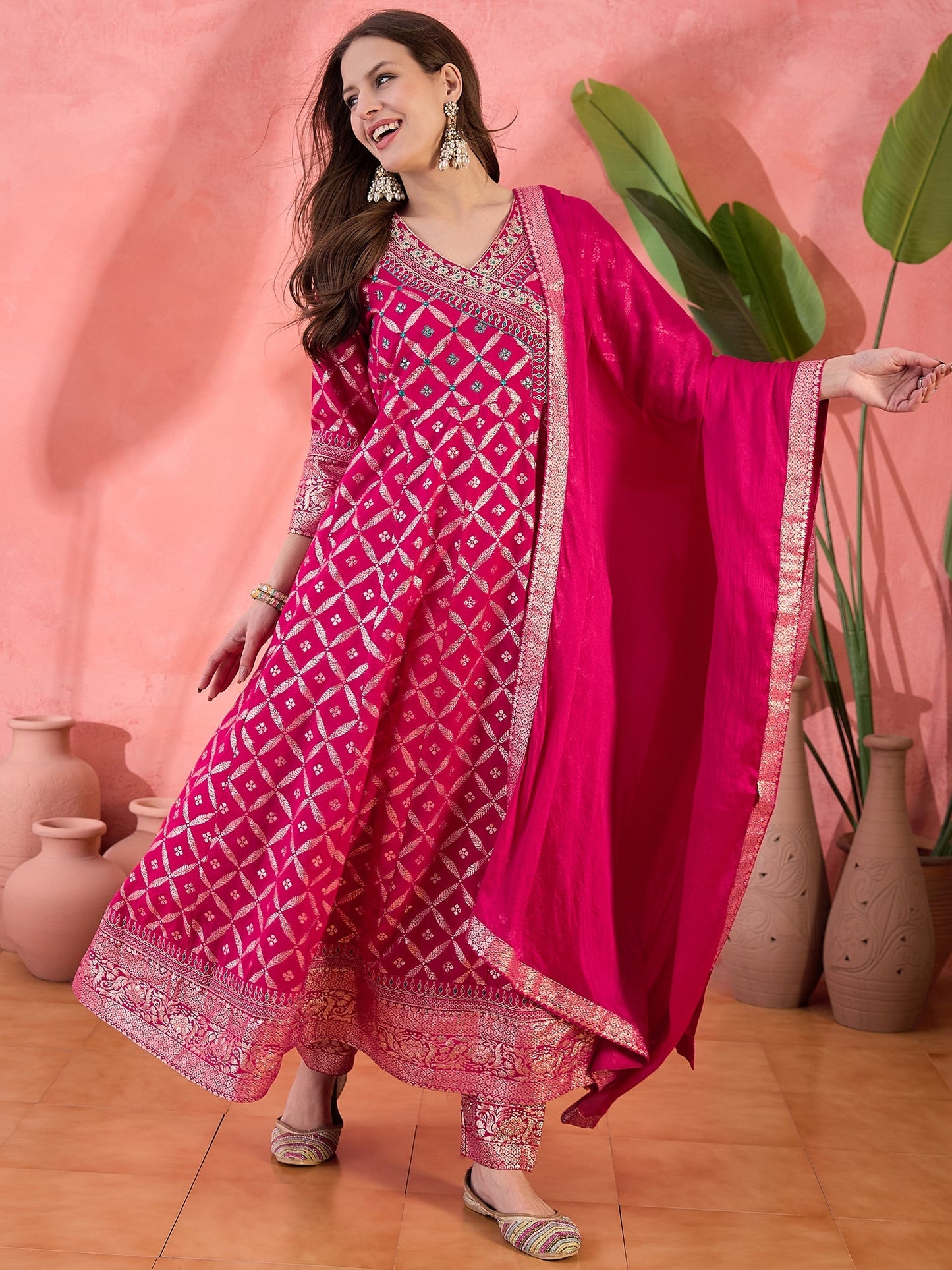 Women Pink Color Embroidered Kurta Trousers & Dupatta