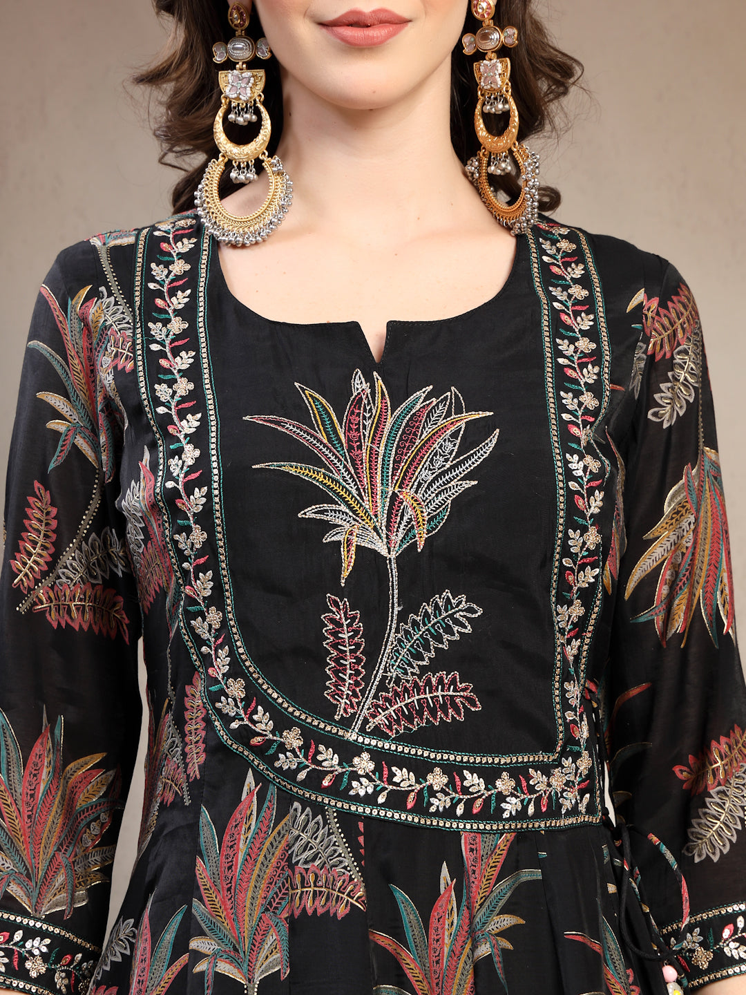 Women Black Embroidered Pure Silk Round Neck Kurta & Trousers With Dupatta