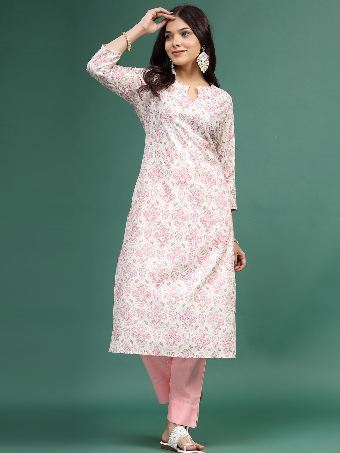 Women Floral Printed Cotton Notch Neck Straight Kurta