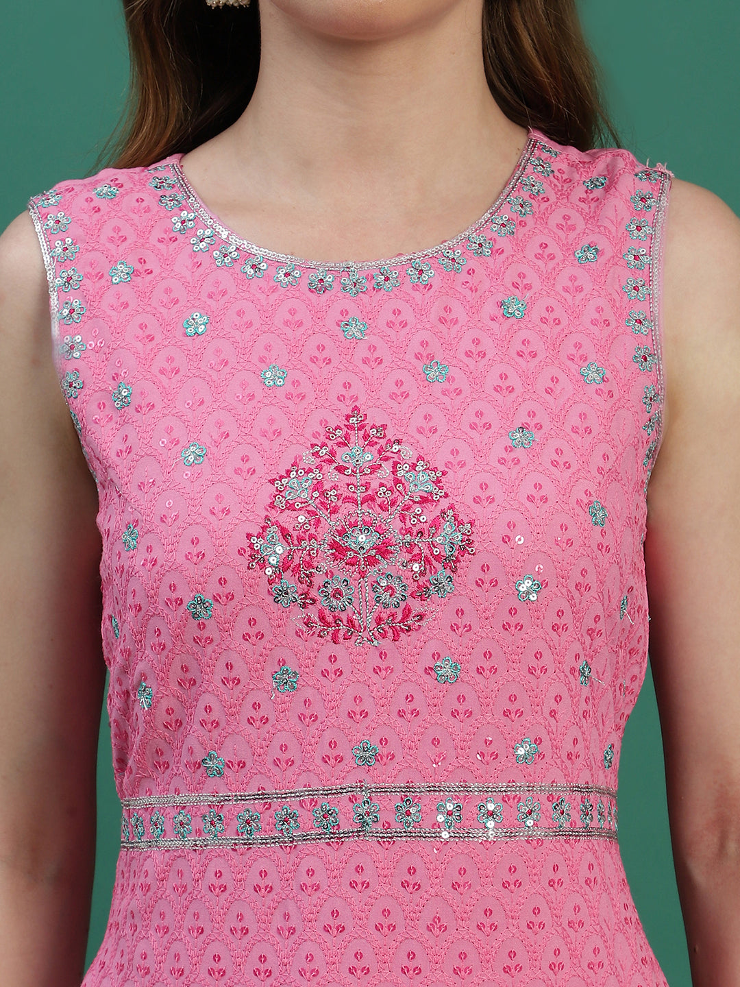 Women Pink Embroidered Sleeveless Straight Kurta Set