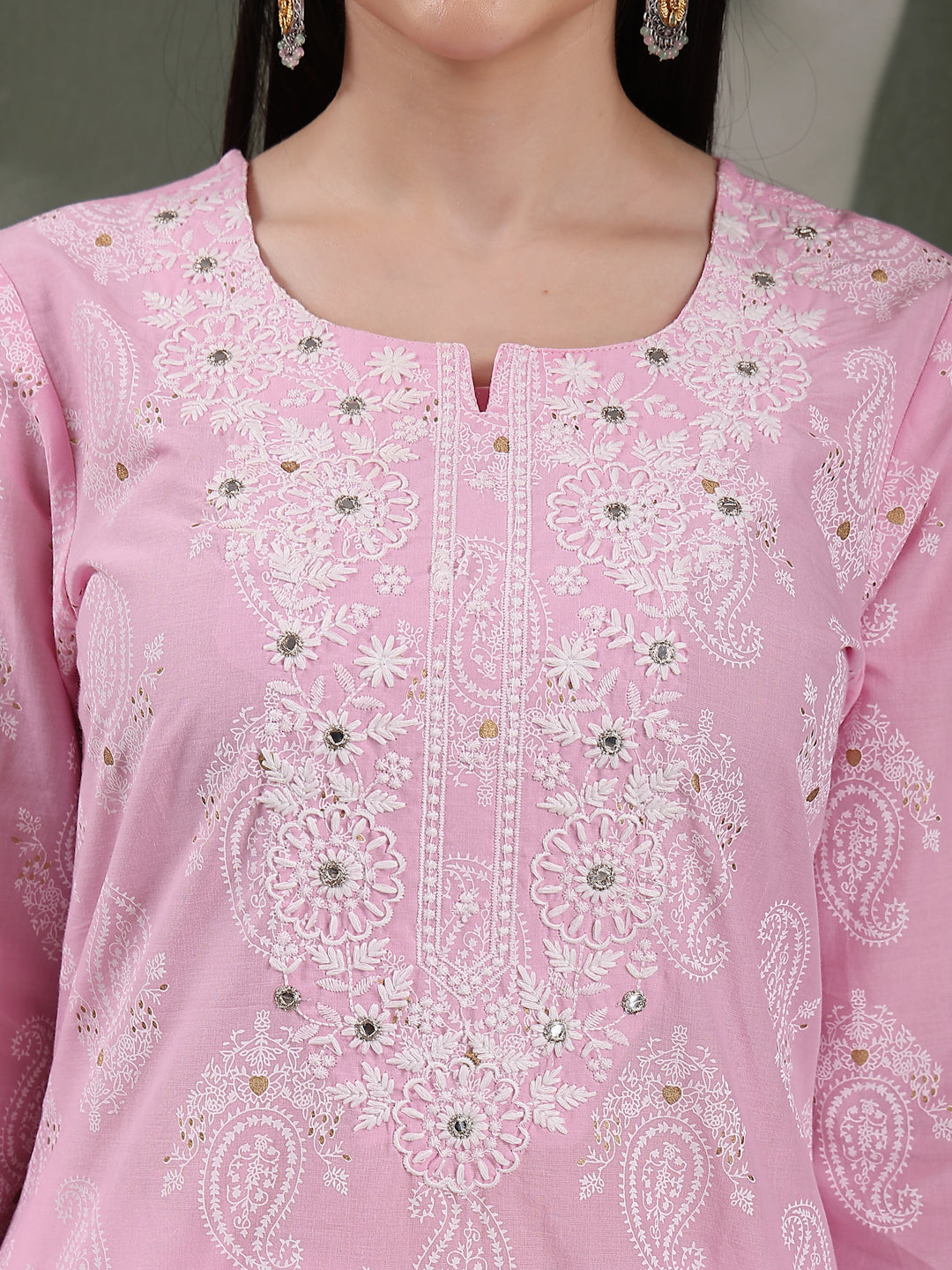 Women Paisley Printed Thread Work Notch Neck Pure Cotton Straight Kurta