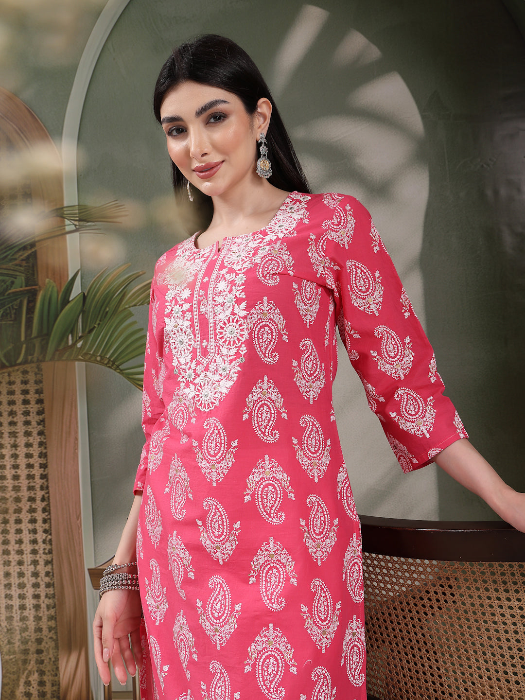 Pink Paisley Printed Kurti
