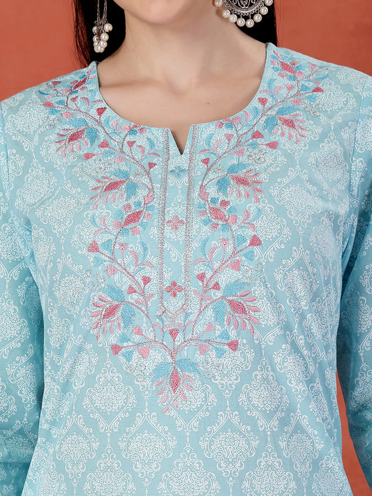 Women Ethnic Motif Embroidered Round Neck Straight Cotton Kurta