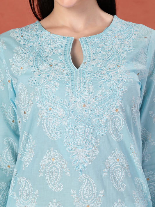 Women Floral Printed Thread Work Notch Neck Pure Cotton Straight Kurta