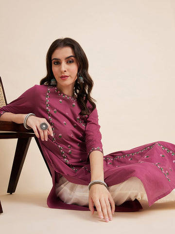 Women Mauve Color Embroidery Staright kurta