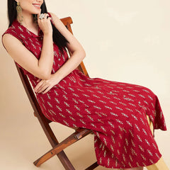 Women Maroon Color Floral Printed Sleeveless Cotton A-Line Kurta