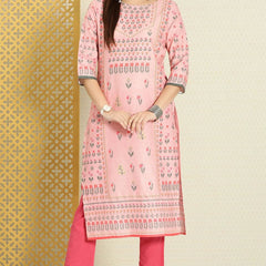 Front view floral kurta women
