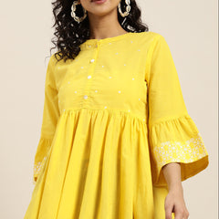 Casual office wear yellow top
