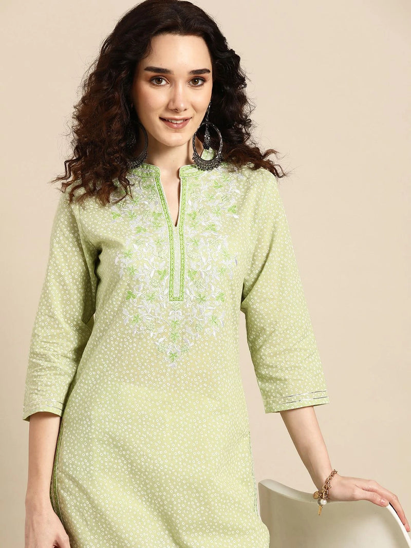 Women Green Embroidered Straight Cotton Kurta