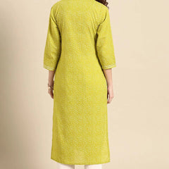 Back view embroidered kurta women
