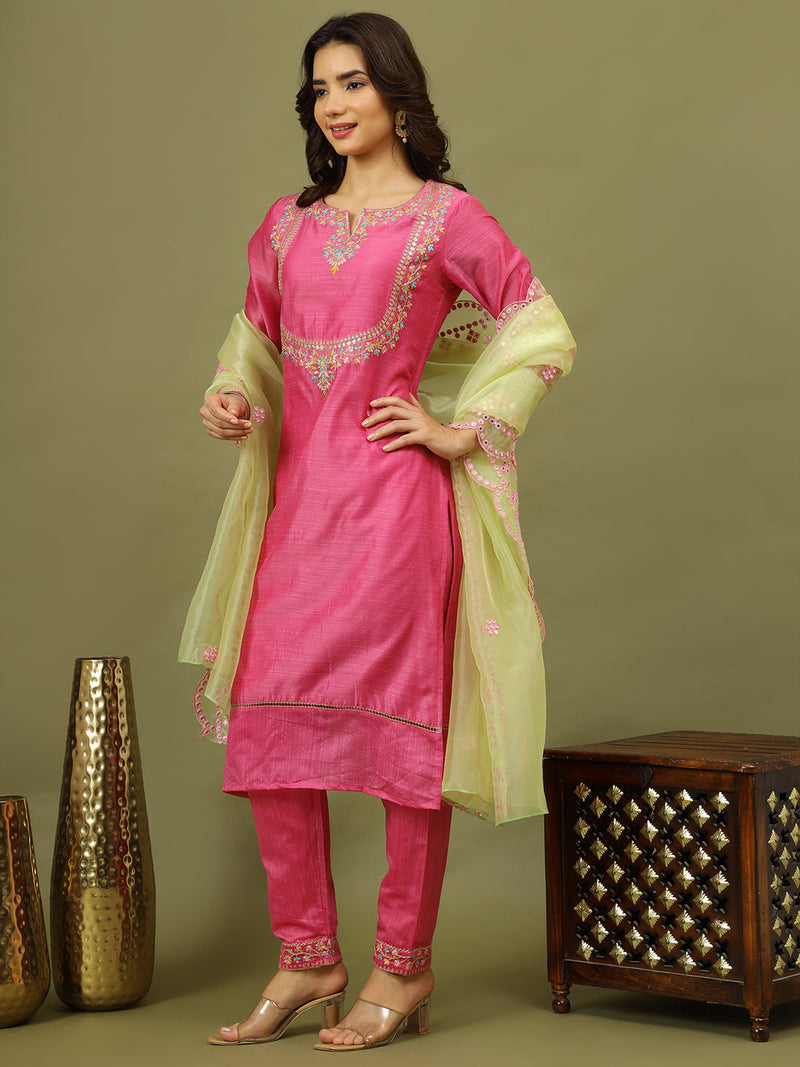 Women Pink Color Floral Embroidered Kurta with Trousers & Dupatta