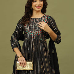 Women Woven Design Embroidered Silk Kurta with Trousers & Dupatta