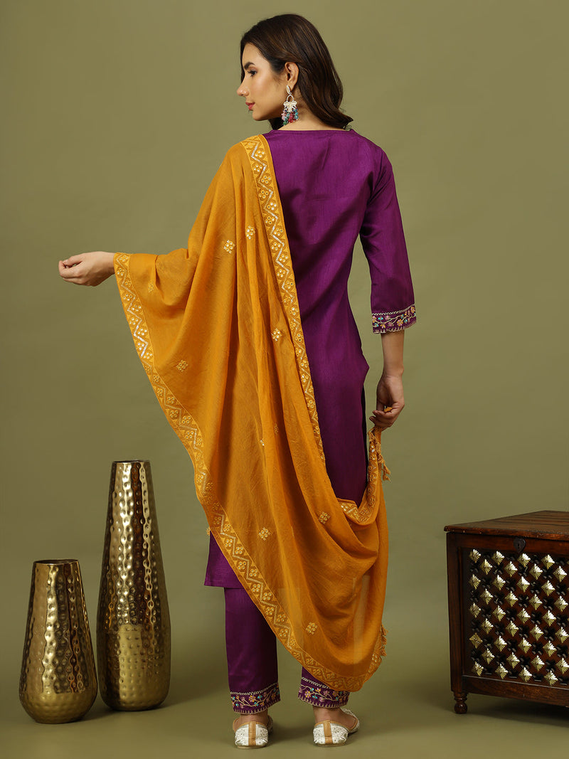 Women Floral Embroidered Kurta with Trousers & Dupatta