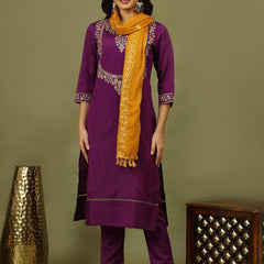 Women Floral Embroidered Kurta with Trousers & Dupatta