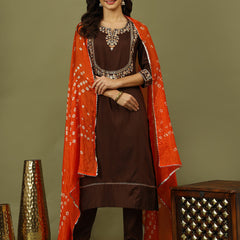 Women Floral Embroidered Kurta with Trousers & Dupatta