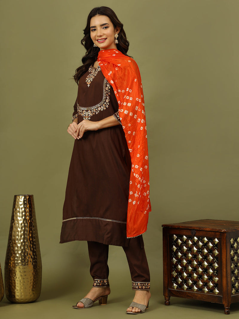 Women Floral Embroidered Kurta with Trousers & Dupatta