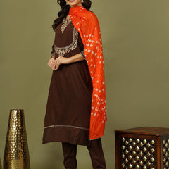 Women Floral Embroidered Kurta with Trousers & Dupatta