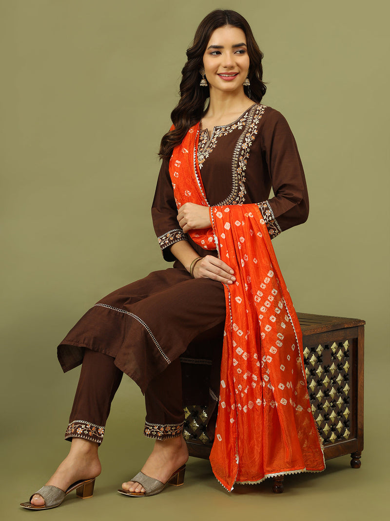 Women Floral Embroidered Kurta with Trousers & Dupatta
