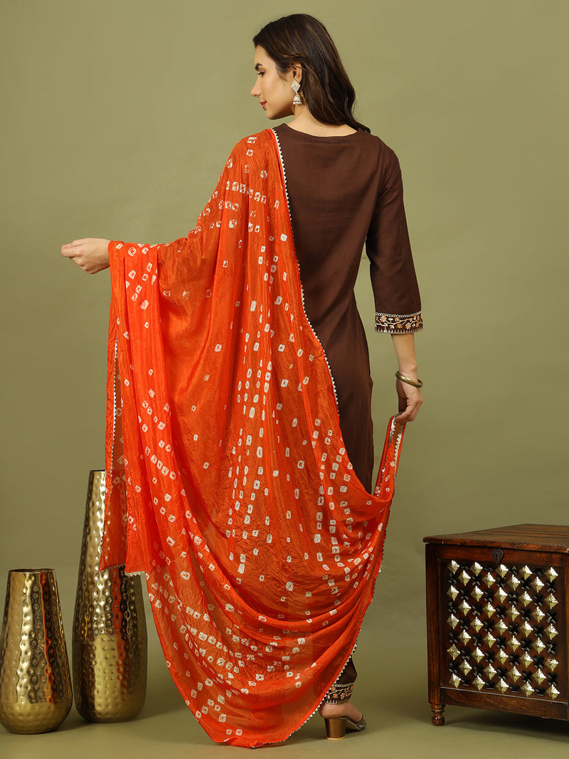 Women Floral Embroidered Kurta with Trousers & Dupatta