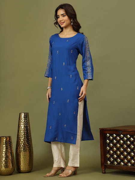 Women Ethnic Motifs Embroidered Festive Straight Kurta