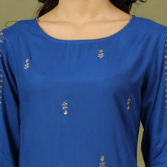 Women Ethnic Motifs Embroidered Festive Straight Kurta