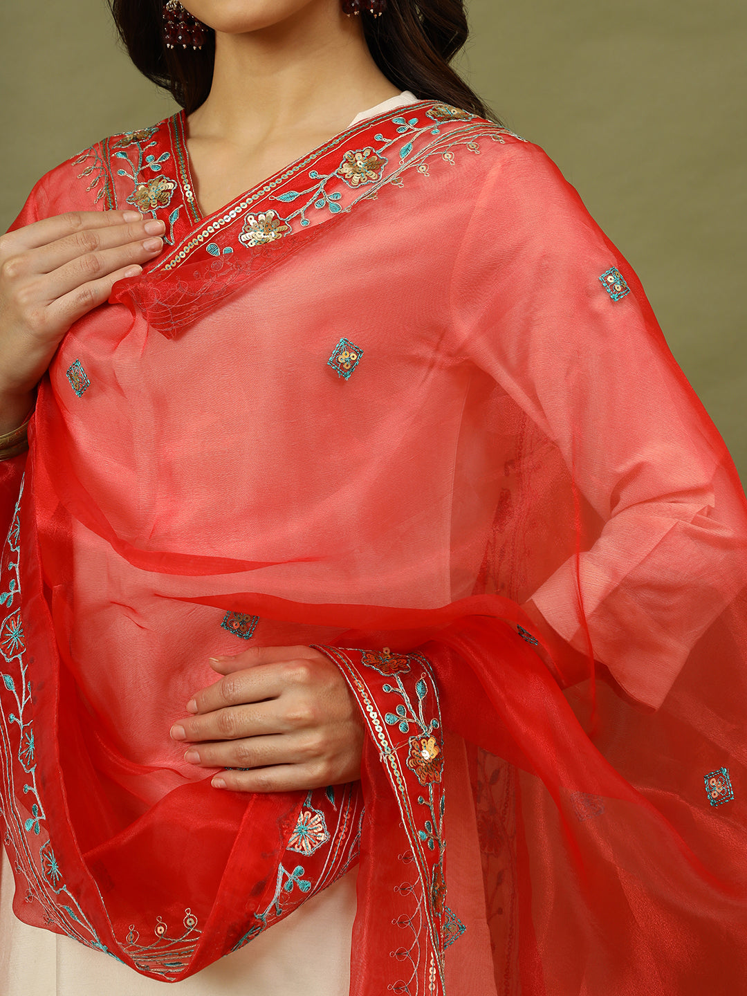 Women Solid Festive Straight Kurta with Trousers & Embroidery Dupatta SetSet