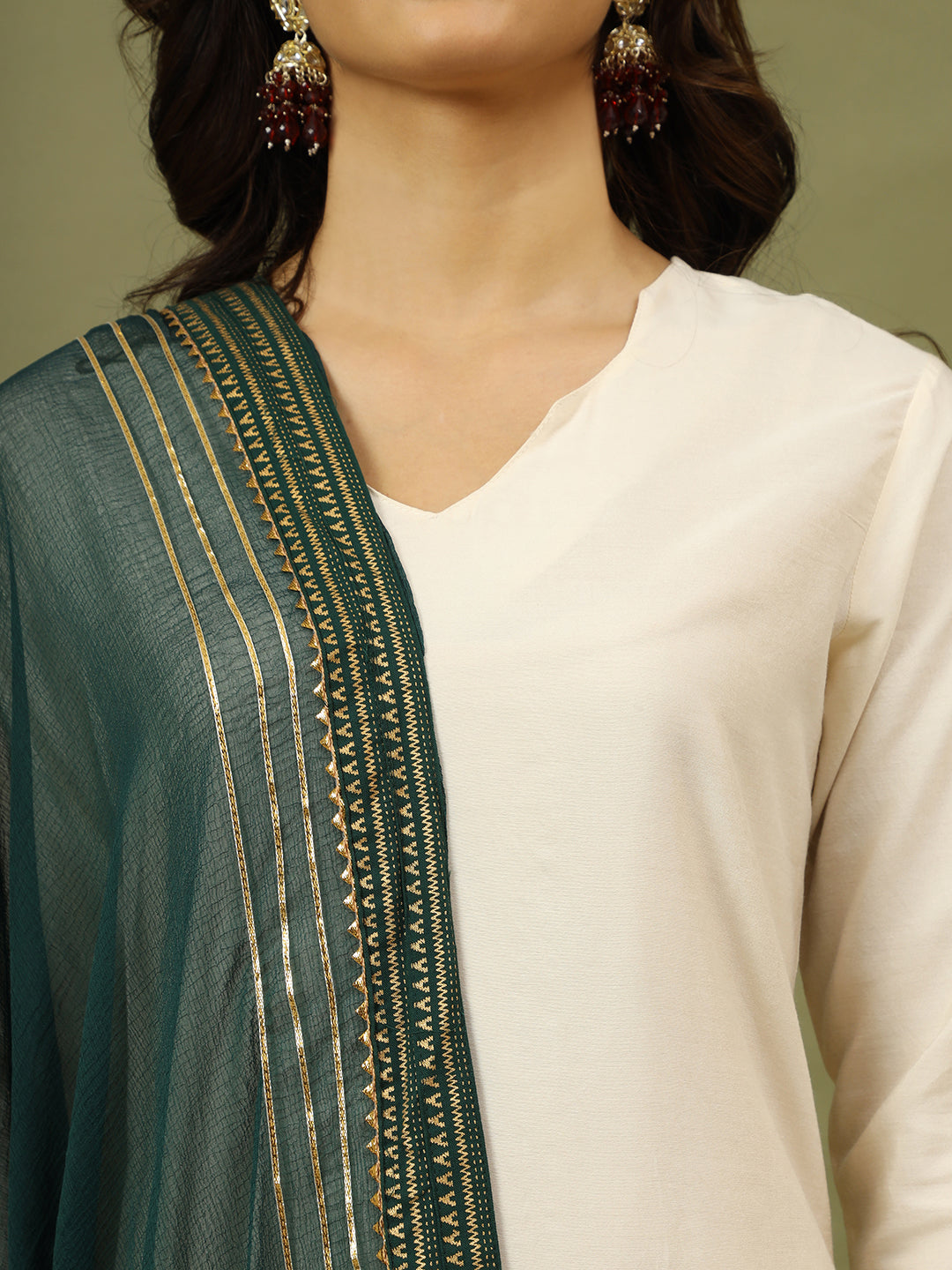 Women Solid Kurta with Trousers & Dupatta