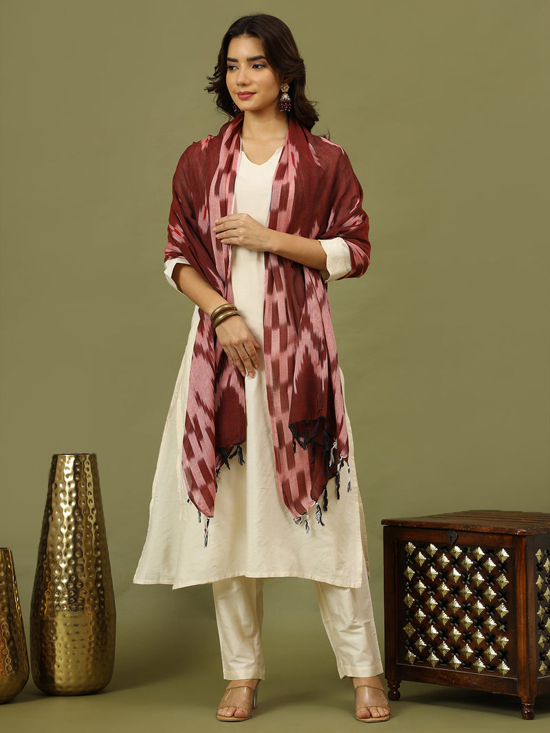 Women off White Solid Kurta with Trousers & Dupatta