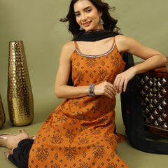 Women Bandhani Printed Cotton Kurta with Palazzo & Dupatta