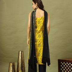 Women Bandhani Embroidered Cotton Kurta with Palazzo & Dupatta