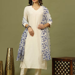 Women Solid Kurta with Trousers & White Color Dupatta