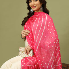 Women Solid Kurta with Trousers & Bandhani Printed Pink Color Dupatta