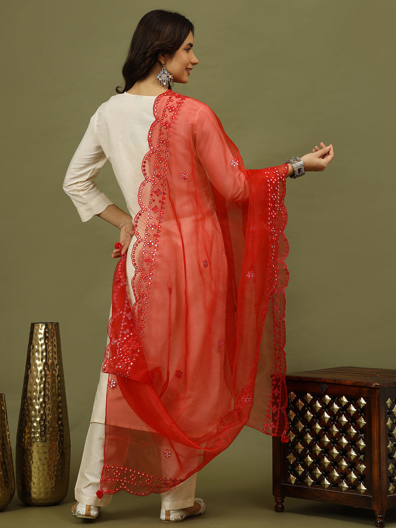 Women Solid Kurta with Trousers & Red Embroidery Dupatta