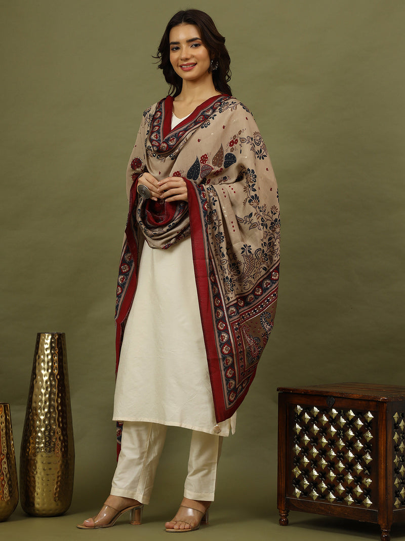 Women Solid Kurta with Trousers & Printed Dupatta