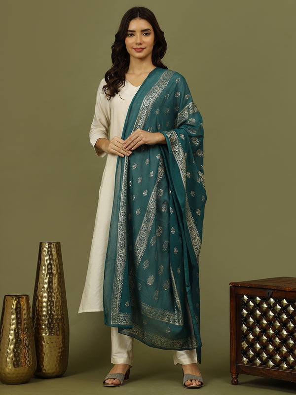 Women Solid Kurta with Trousers & Green Foil Printed Dupatta