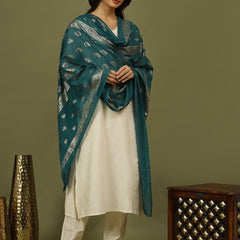 Women Solid Kurta with Trousers & Green Foil Printed Dupatta