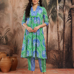 Women Green Geometric Printed Chinnon Kurta with Palazzos