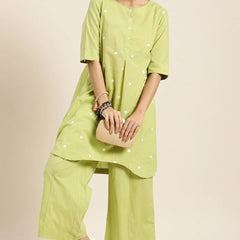 Front view green cotton co ord set women
