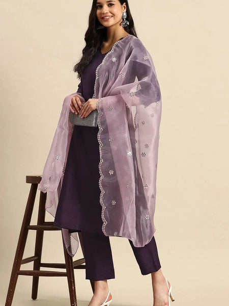 Front view purple kurta set women
