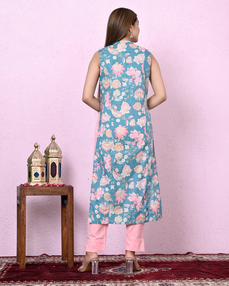Women Blue Floral Printed Mandarin Collar Cotton Straight Kurta