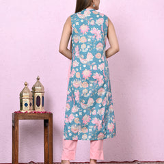 Women Blue Floral Printed Mandarin Collar Cotton Straight Kurta