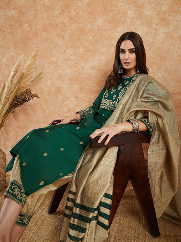 Women Green Color Embroidery Kurta and Trousers With Dupatta