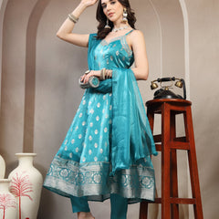 Women Green Embroidered Pure Silk V-Neck Kurta & Trousers With Dupatta