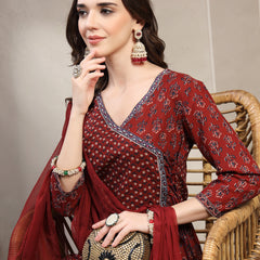 Women Maroon Floral Printed Pure Cotton V-Neck Kurta & Palazzos With Dupatta