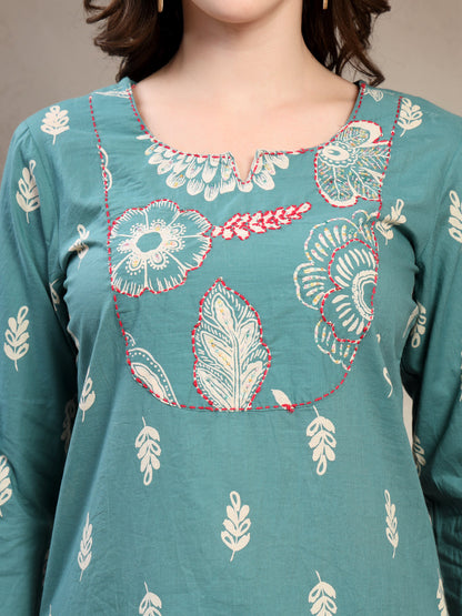 Women Green  Printed Pure Cotton V-Neck Kurta & Palazzos With Dupatta