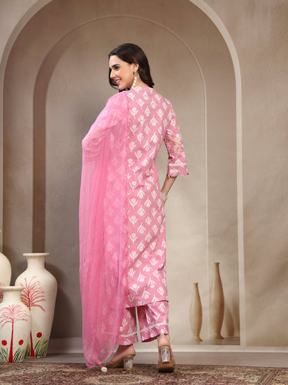Women Pink Floral Printed Pure Cotton Square Neck Kurta & Trousers With Dupatta